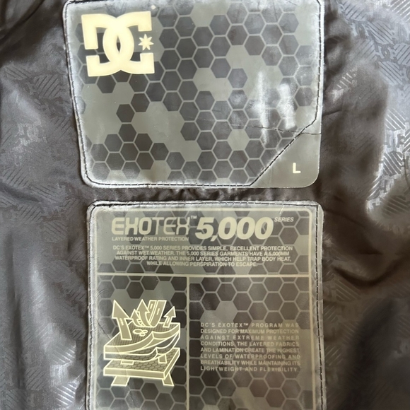 DC Gray Pink Snowboarding Ski Jacket Women's Winter Jacket Hooded Puffer Jacket - Picture 9 of 10